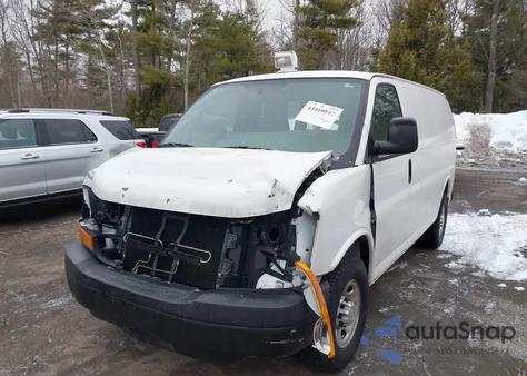 2011 Chevrolet Express 2500 Work Van from USA, damaged, VIN 1GCWGFCAXB1147260